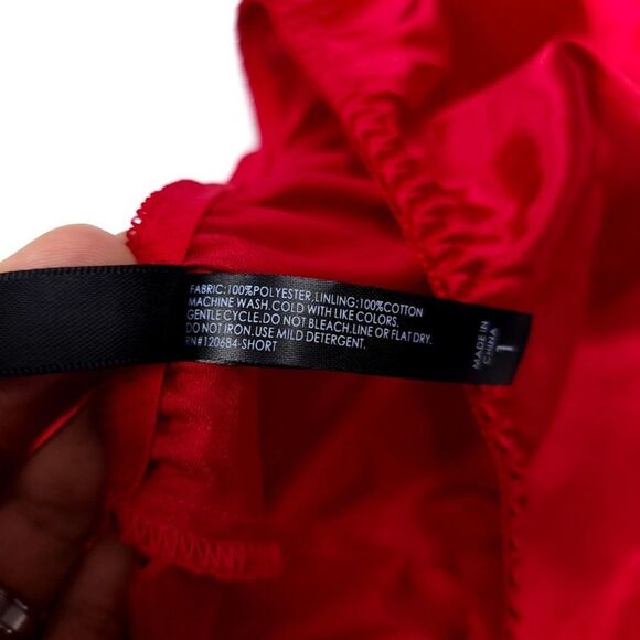NEW Torrid Red Satin Lingerie Shorts Black Lace Plus Size 1X - Picture 5 of 6